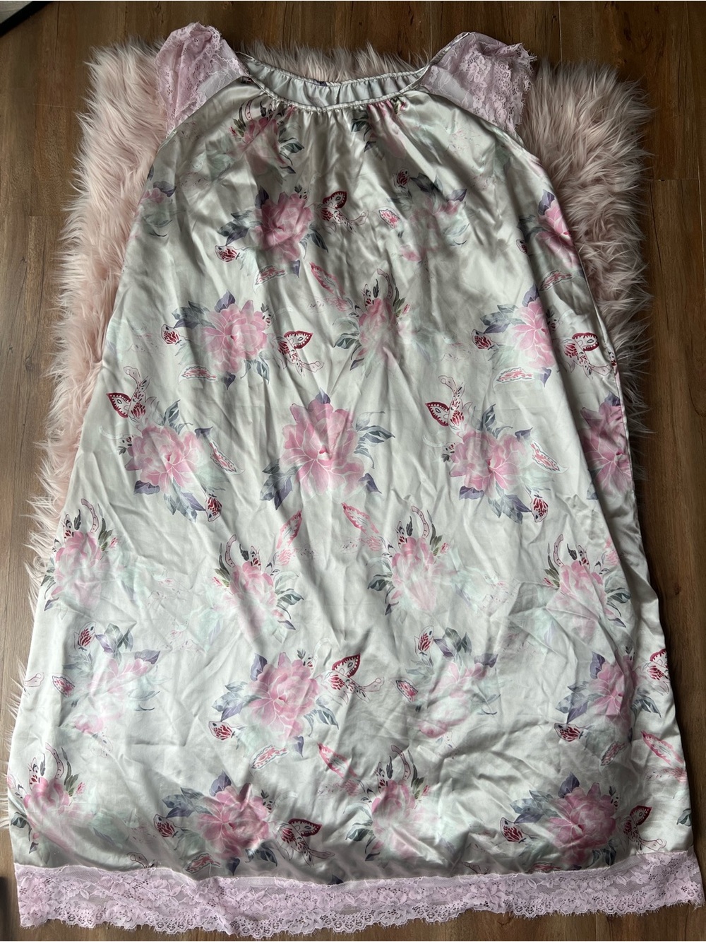 Vintage Pink Floral Satin Nightdress with Lace Trim Plus Size